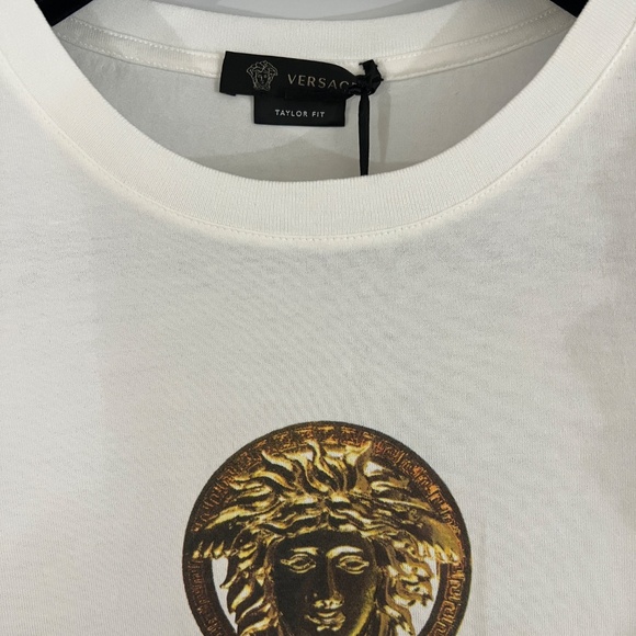 AUTHENTIC new VERSACE T-shrit from RUNWAY for Men XXL but fits like L or XL - Picture 8 of 14